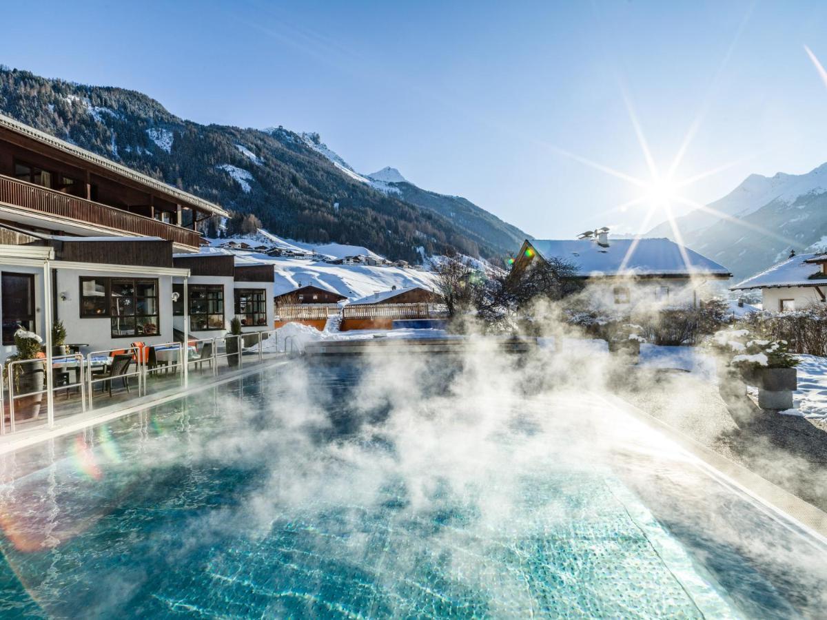 Happy Stubai Hotel Neustift im Stubaital Luaran gambar