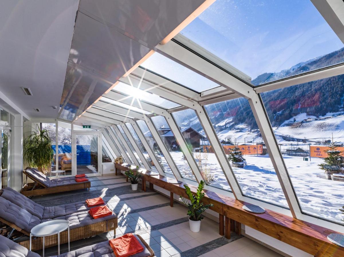 Happy Stubai Hotel Neustift im Stubaital Luaran gambar