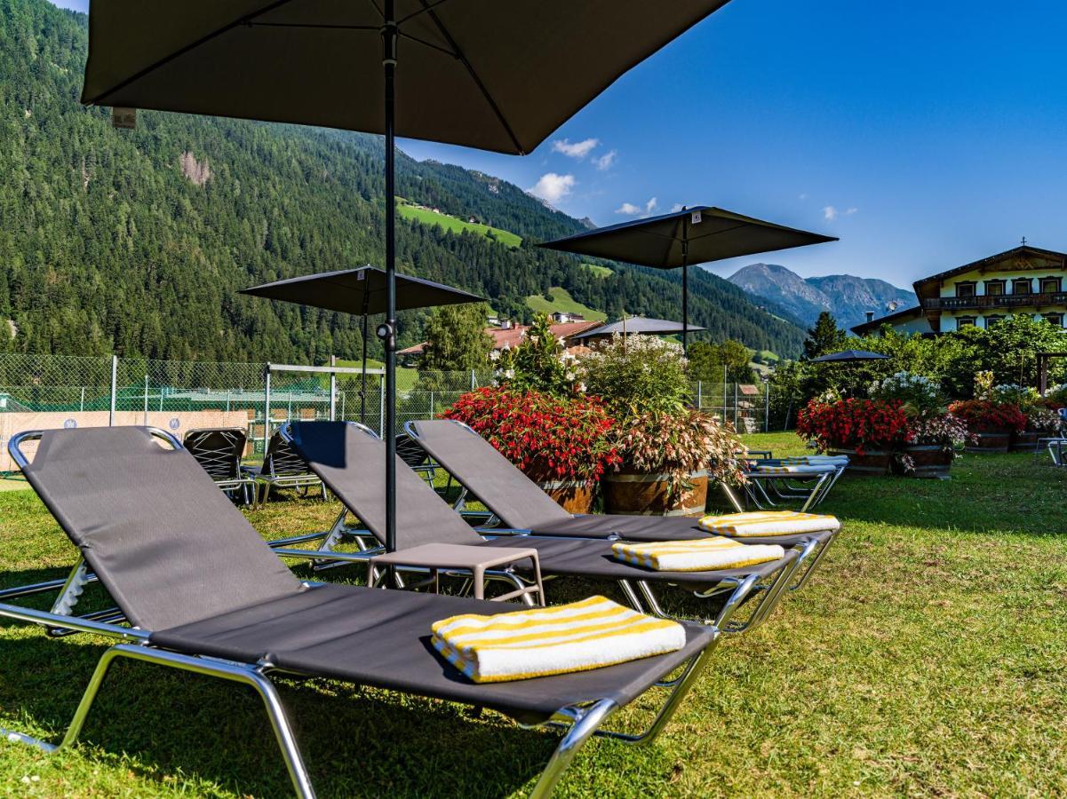 Happy Stubai Hotel Neustift im Stubaital Luaran gambar