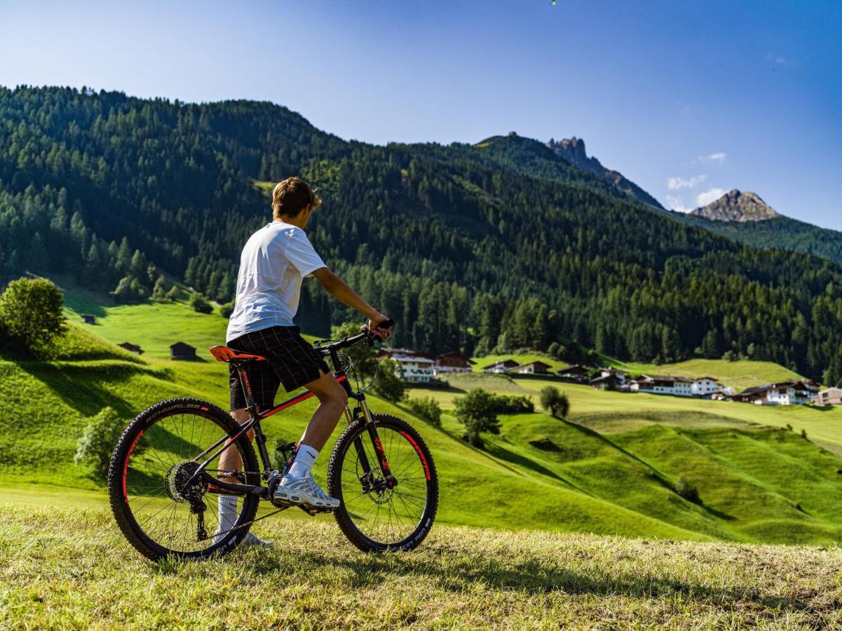 Happy Stubai Hotel Neustift im Stubaital Luaran gambar