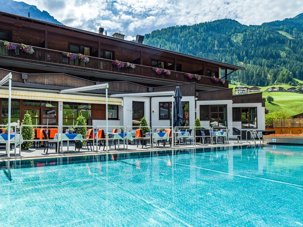 Happy Stubai Hotel Neustift im Stubaital Luaran gambar