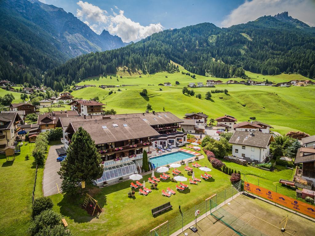 Happy Stubai Hotel Neustift im Stubaital Luaran gambar