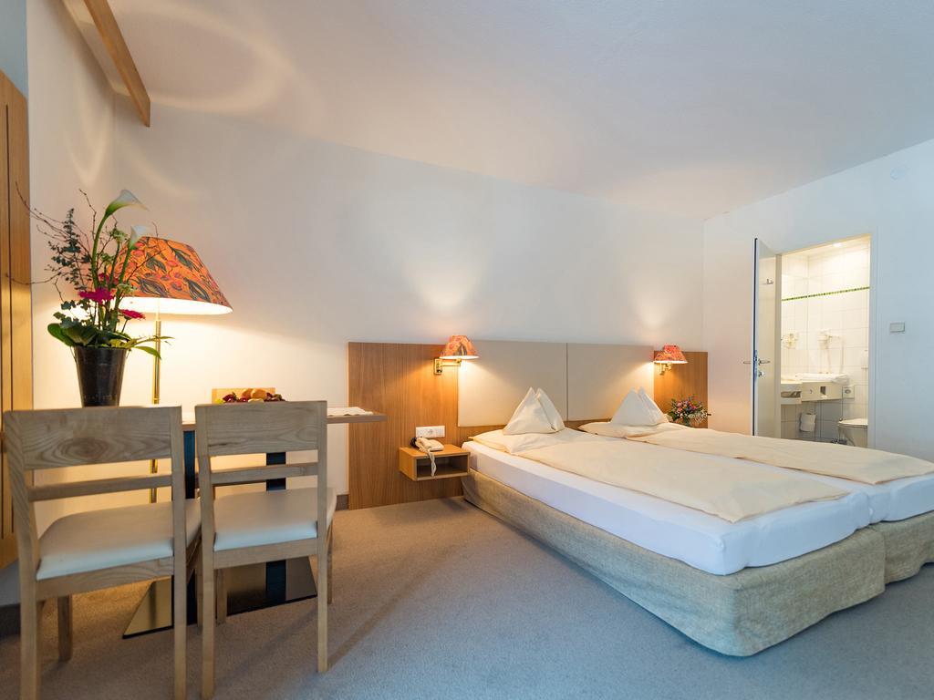 Happy Stubai Hotel Neustift im Stubaital Luaran gambar