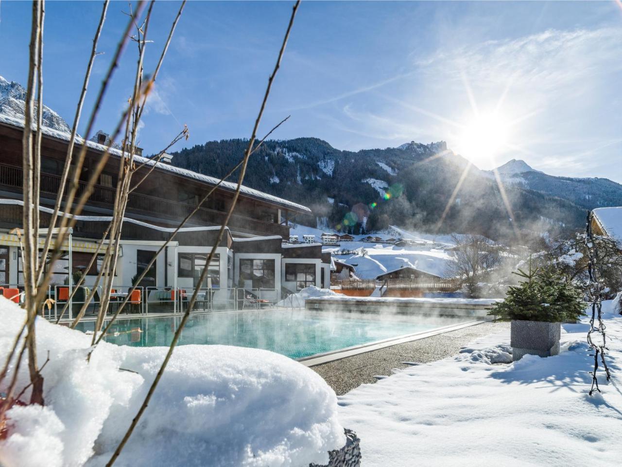 Happy Stubai Hotel Neustift im Stubaital Luaran gambar
